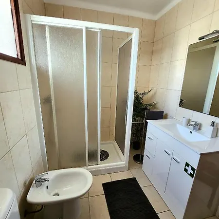 Oceanview Side Apartment